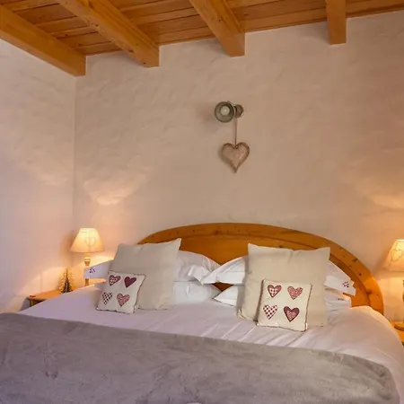 シャレー Pierre Blanche ナンダ