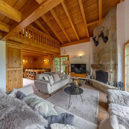 Pierre Blanche Chalet *