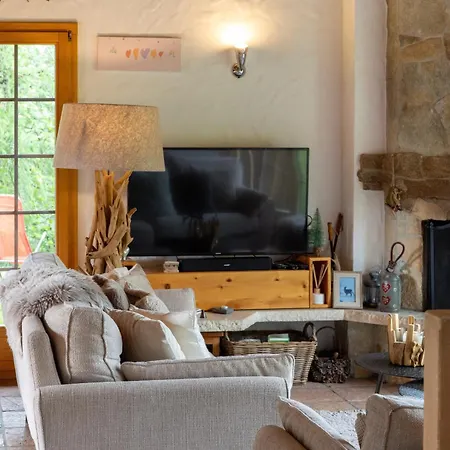 Chalet Pierre Blanche *