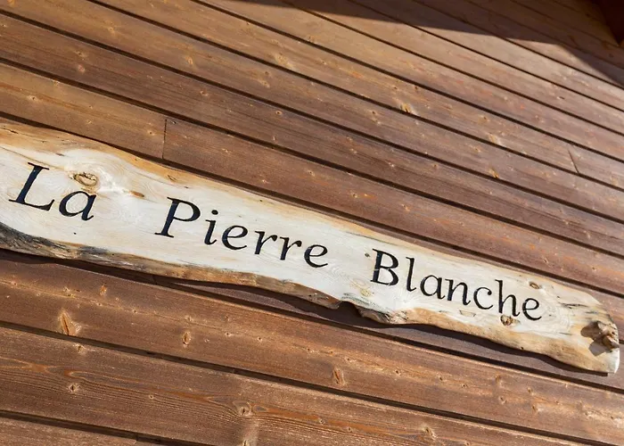 Шале Pierre Blanche Нанда
