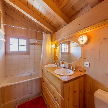 Pierre Blanche Chalet