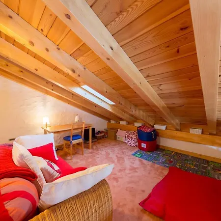 Pierre Blanche Chalet *